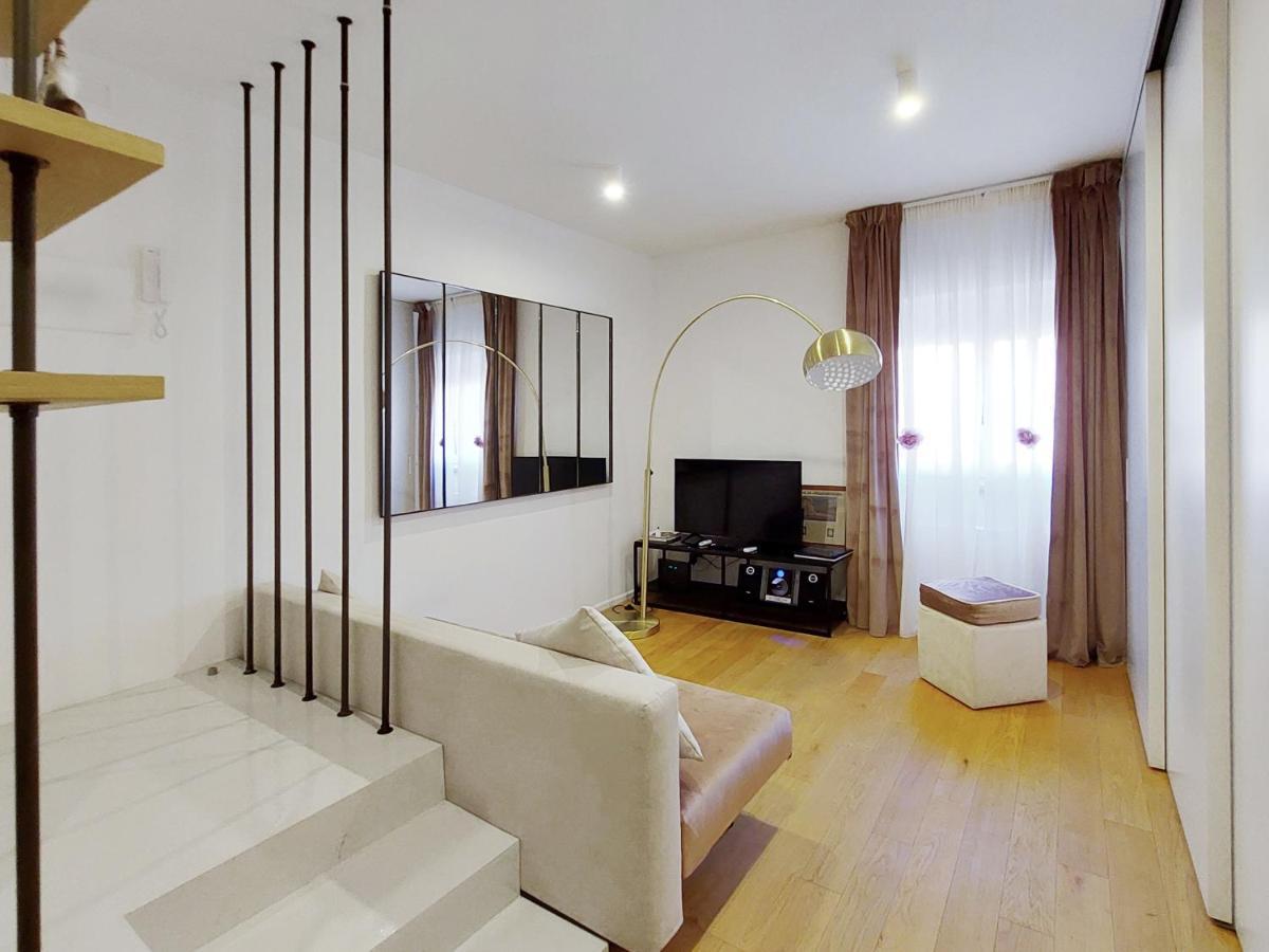 Piazza Di Spagna - Suite Donata, StrollingŘím Exteriér fotografie